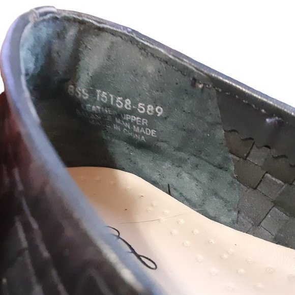 Trotters Shoes Womens Size 8SS Liz Navy Basketweave Leather Flats Super Slim - Picture 4 of 4